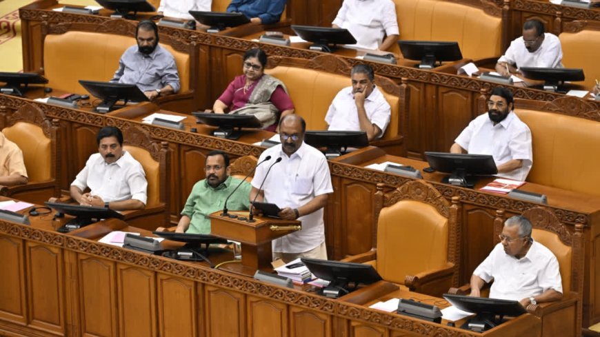 2026 കേരള ബജറ്റ് : സർക്കാർ ജീവനക്കാർ‌ക്ക് ശമ്പള പരിഷ്കരണം,  റോഡപകടത്തിൽപെട്ടവർക്ക് ആദ്യ അഞ്ചു ദിവസം സൗജന്യ ചികിത്സ