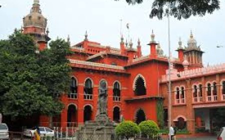 ‘ക്ഷേത്രം ജാതി പ്രചരിപ്പിക്കാനുള്ളതല്ല’; ഉത്സവ നോട്ടീസുകളിൽ ജാതിപ്പേര് പാടില്ലെന്ന് മദ്രാസ് ഹൈക്കോടതി