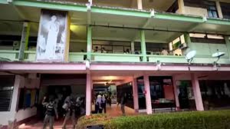 തായ്‌ലന്‍ഡില്‍ സ്‌കൂളില്‍ വെടിവെപ്പ്; മൂന്ന് പേര്‍ക്ക് പരിക്ക്