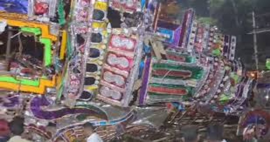 വെല്ലൂരിൽ ക്ഷേത്രോത്സവത്തിനിടെ   രഥം മറിഞ്ഞ്  ഏഴുപേർക്ക് ഗുരുതര പരിക്ക്