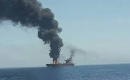 ഒമാനിൽ  കപ്പലിനു നേരെ ഡ്രോൺ ആക്രമണം; ഇന്ത്യക്കാരൻ മരിച്ചു