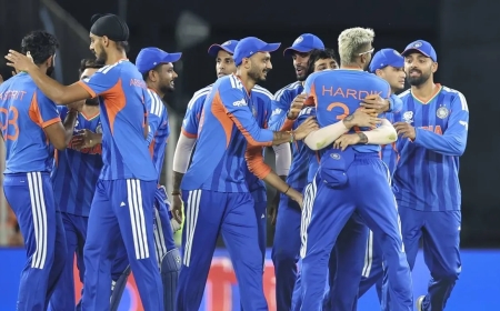 കിവീസിനെ 96 റൺസിന് തകർത്ത്  ടി20 ലോകകപ്പ് കിരീടം നിലനിർത്തി ഇന്ത്യ: ഫൈനലിലും തിളങ്ങി സഞ്ജു