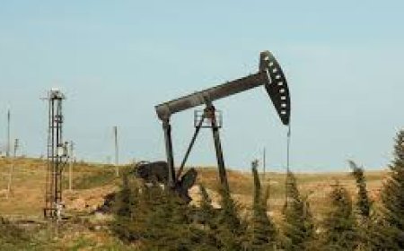 Oil hits $100 per barrel for first time since July 2022