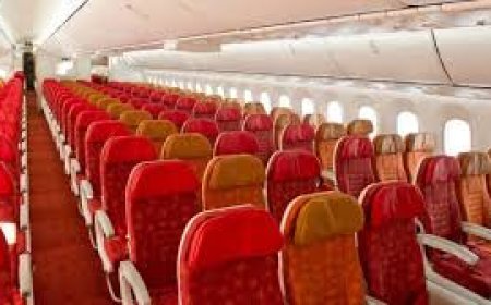 വിമാനയാത്രക്കാർക്ക് ആശ്വാസം; ഇഷ്ടമുള്ള സീറ്റ് തിരഞ്ഞെടുക്കാൻ ഇനി അധിക തുക  നൽകേണ്ട