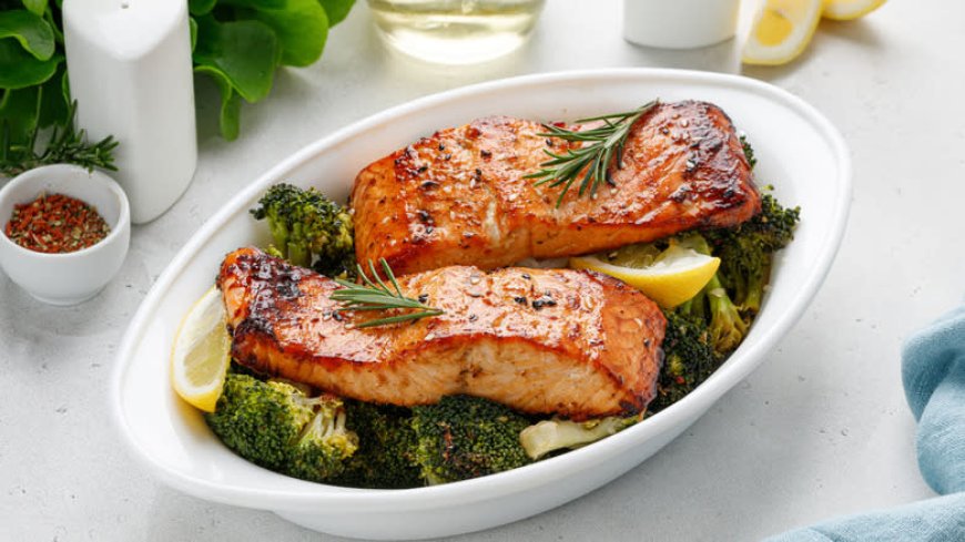 Never overcook salmon again with this restaurant trick