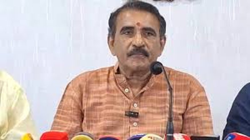 മതം പറഞ്ഞ്   പ്രചാരണം; ബി ഗോപാലകൃഷ്‌ണനെതിരെ കേസെടുത്ത് പൊലീസ്; റിപ്പോർട്ട് തേടി തെരഞ്ഞെടുപ്പ് കമ്മിഷൻ