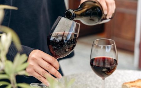 What happens when you drink wine every day? Health experts weigh in
