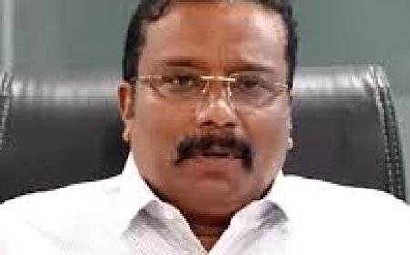 സര്‍ക്കാറിനെതിരെ പരസ്യ വിമര്‍ശനം; ഡോ. ബി അശോകിനെ സസ്‌പെന്റ് ചെയ്തു