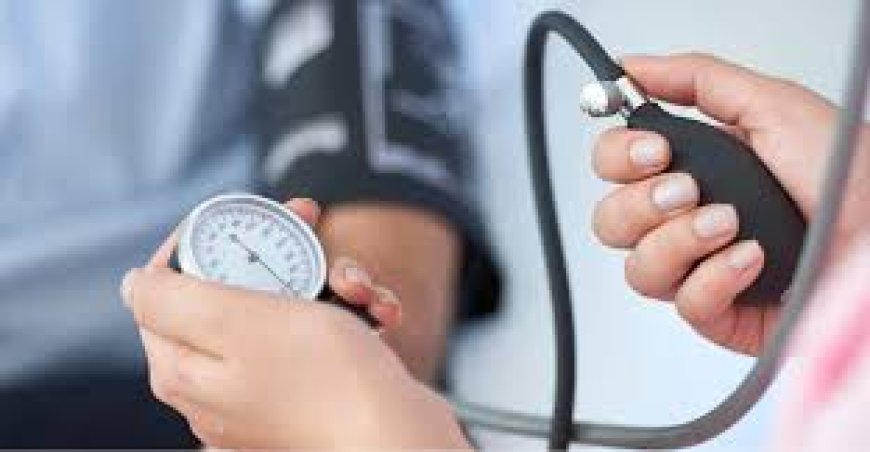 Doctors reveal the best way to lower blood pressure safely and quickly
