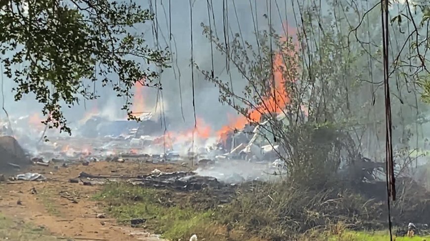 Govt orders judicial probe into Thrissur fireworks tragedy; announces aid