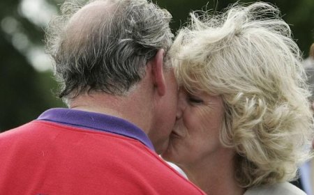 King Charles and Queen Camilla break several royal protocols at U.S. state visit — including a rare kiss on the lips