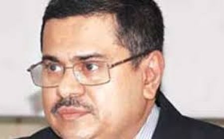 ഭരണമാറ്റത്തിന് പിന്നാലെ പടിയിറക്കം : കിഫ്ബി സിഇഒ കെ എം എബ്രഹാം രാജിവച്ചു