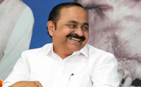 'മുഖ്യമന്ത്രീ സതീശാ...'; എറണാകുളത്ത് സതീശന് വൻ വരവേൽപ്