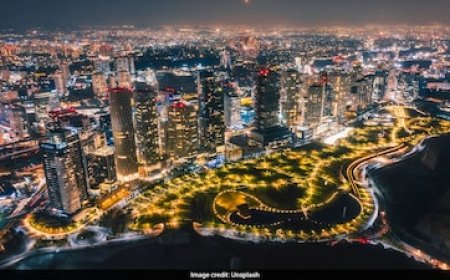 One of the planet’s biggest cities is sinking so rapidly; it’s visible from space