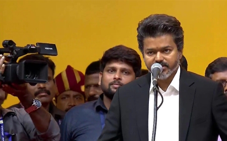തമിഴ്‌നാട്  മുഖ്യമന്ത്രിയായി വിജയ് സത്യപ്രതിജ്ഞ ചെയ്തു