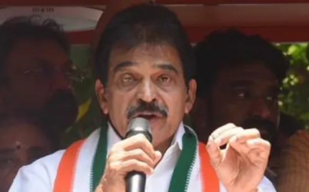 ഒരുപാട് പിച്ചിച്ചീന്തിയില്ലേ, ഇനിയും  മതിയായില്ലേ; കെസി വേണുഗോപാല്‍