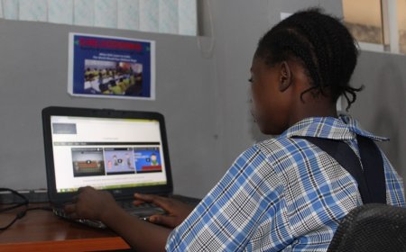 Girls code their way out of Nigeria’s slums and into the tech sector