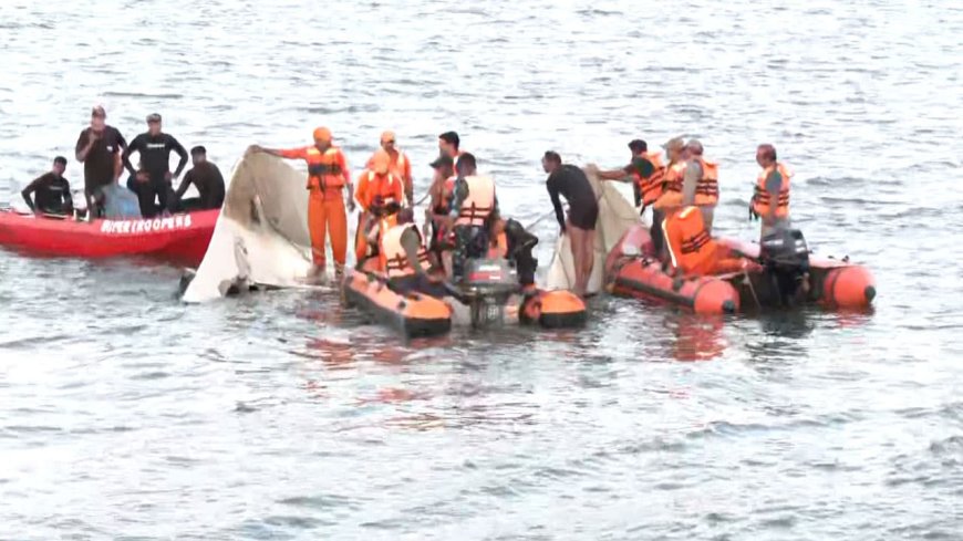 9 tourists dead, many missing as cruise boat sinks in Madhya Pradesh
