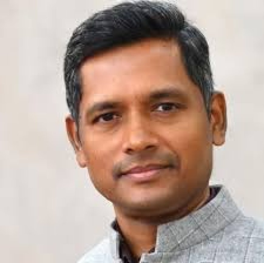 മുഖ്യ തെരഞ്ഞെടുപ്പ് ഓഫീസര്‍ രത്തന്‍ കേല്‍ക്കര്‍ ഇനി മുഖ്യമന്ത്രിയുടെ സെക്രട്ടറി