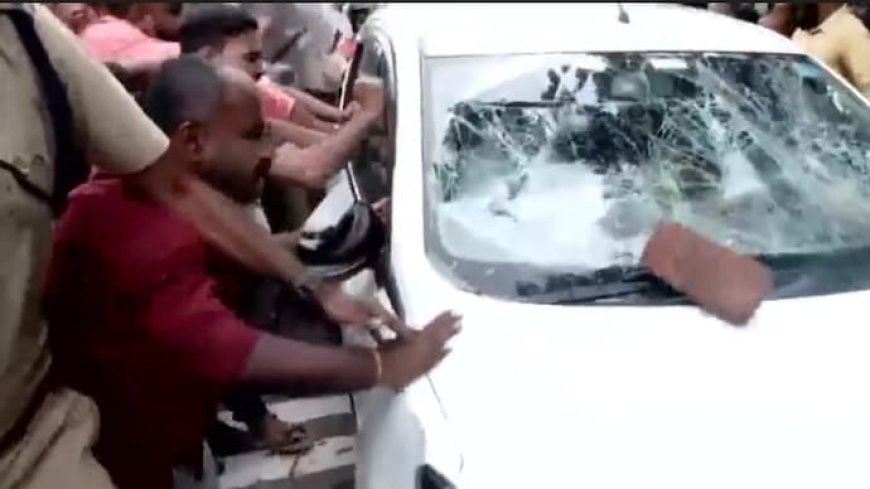 ED files FIR over attack on officials during raid at former CM Vijayan's residence