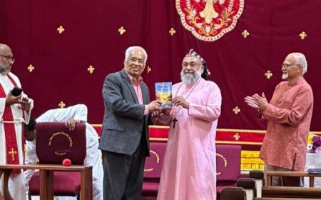 ‘ഇൻസൈറ്റ് ഫോർ ആൻ അബണ്ടന്റ് ലൈഫ്’ പുസ്തകപ്രകാശനം ഡോ. യുയാക്കിം മാർ കൂറിലോസ് നിർവഹിച്ചു