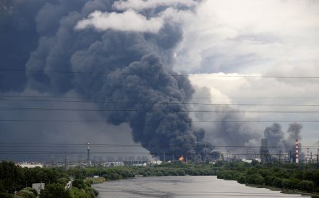 Ukraine launches largest attack on Moscow since start of full-scale war