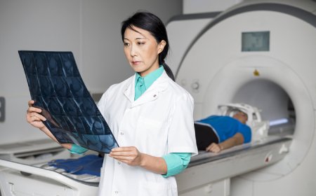Oncologists urge women over 50 to get low-dose CT scans for early cancer detection