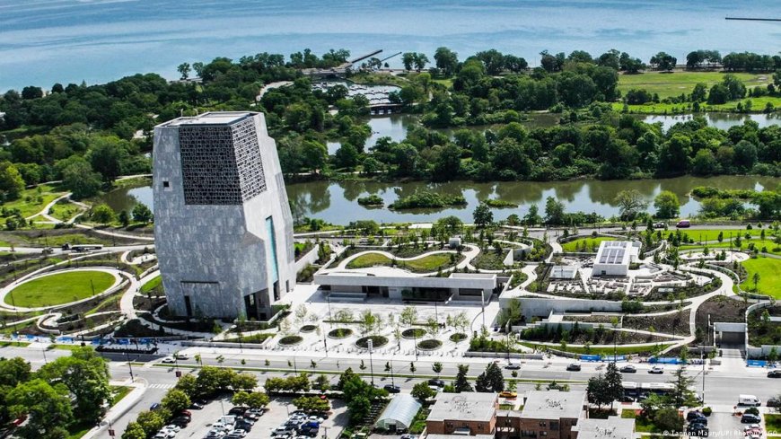 Barack Obama Presidential Center opens in Chicago