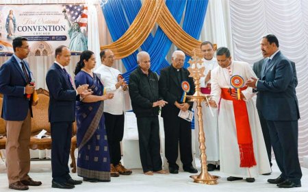 എസ് ബി അസംപ്‌ഷൻ അലുംനി  പ്രഥമ ദേശീയകൺവെൻഷൻ പ്രൗഢോജ്വലമായി