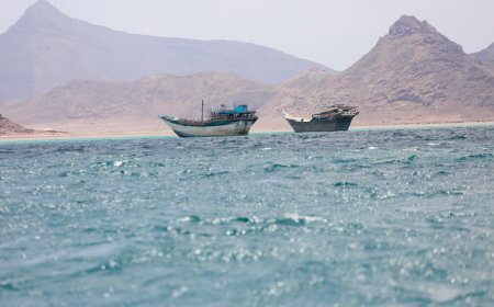 Yemen’s Houthis declare naval blockade of Saudi Arabia