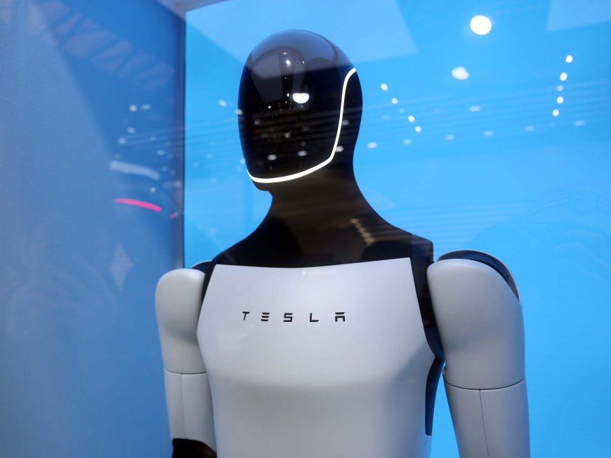 Elon Musk laid out why it's so hard to make Optimus a reality