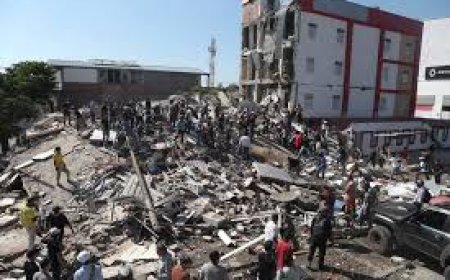 Earthquake with 7.4 magnitude hits Colombia, killing at least 47