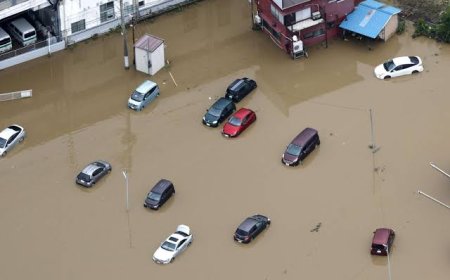 'Unprecedented' rains in Japan kill six people
