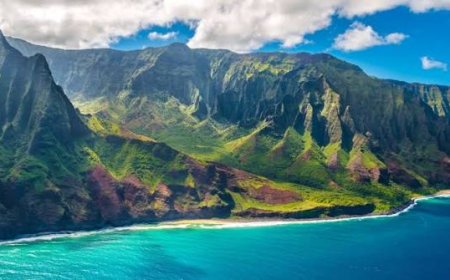 I've solo-travelled to 90 countries. Here are the 5 most beautiful places I've been