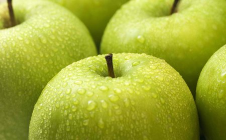 11 best fruits for heart health, according to a cardiologist