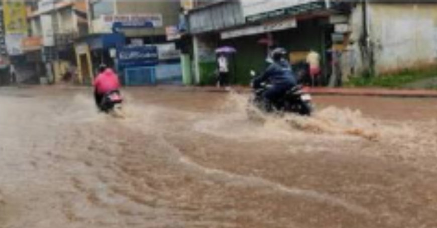 സംസ്ഥാനത്ത് ഒറ്റപ്പെട്ട പ്രദേശങ്ങളില്‍ പ്രളയ മുന്നറിയിപ്പ്; ജാഗ്രതാ നിർദേശം