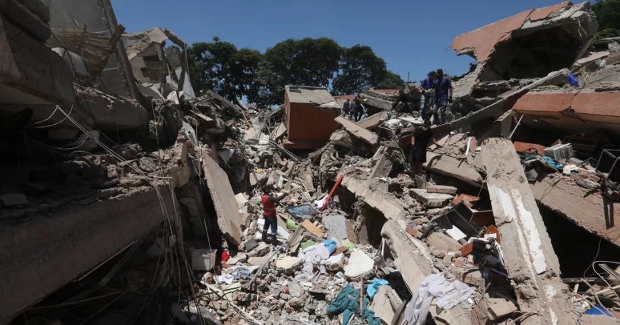 At least 132 killed in Colombia's largest earthquake in years
