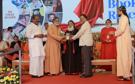 വിശ്വാസത്തിന്റെ ഏഴു വാതിലുകള്‍ പ്രകാശനം നിര്‍വഹിച്ചു