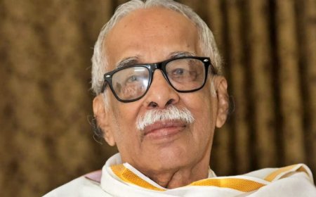കോഴിക്കോട് സാമൂതിരി രാജ പി കെ കേരളവർമ്മ അന്തരിച്ചു