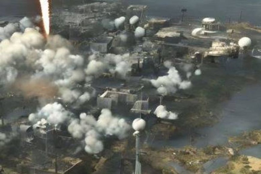 'Time traveller' says he has photos of World War 3 and they're very bad news