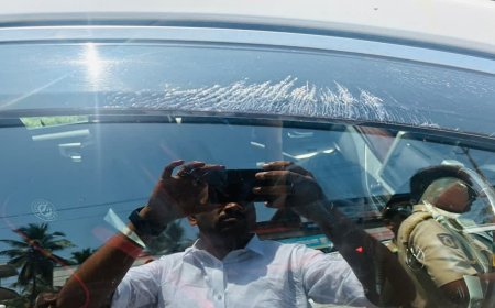 Student unrest: Minister Janeesh’s vehicle attacked in Kannur