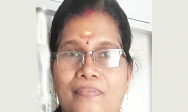 മലയാള നാട് : ഗാനം , സുമ രാധാകൃഷ്ണൻ  