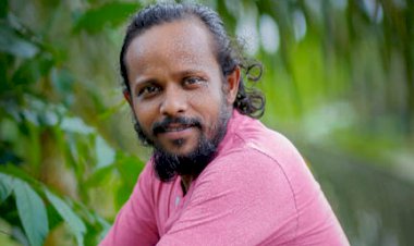 പാതി: കവിത, ഹരിലാൽ പുത്തൻപറമ്പിൽ