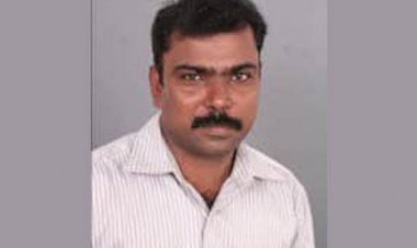 ആരെയൊ തിരയുന്ന കണ്ണുകൾ; കവിത