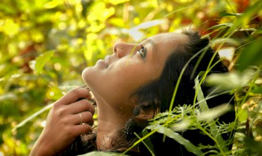 കുഞ്ഞുപക്ഷി: കവിത, കാവ്യ ഭാസ്ക്കർ