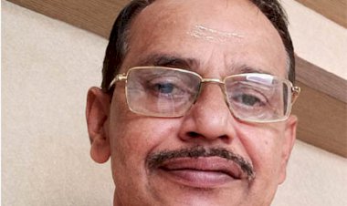 അന്ത്രയോസ് പാപ്പന്:  കഥ, നാരായൺ രാമൻ